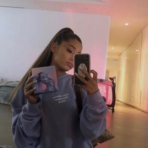 Meet your Posher, Lexi